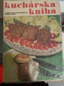 Kucharska kniha z 1983 - 1