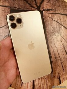 iPhone 11 pro Max 64 Gold nová batéria originál top stav