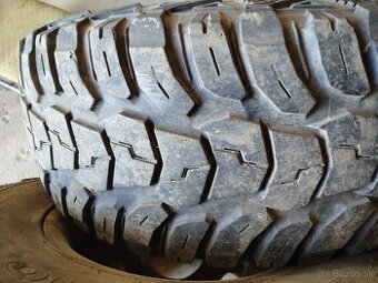 Kumho 33x12,5 r15