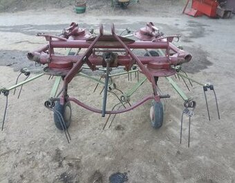 Obracač prevracač Deutz-Fahr