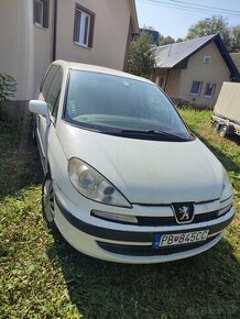 Peugeot 807 na náhradné diely