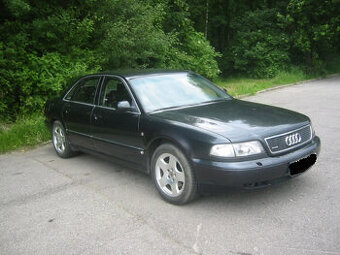 AUDI A8 D2 4.2 220kw quattro tiptronic - díly z vozidla