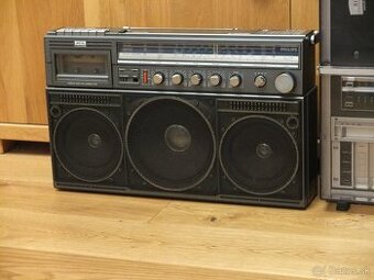 Philips D8444 Boombox Vintage rádio z 80. let...