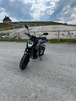 Predám CF MOTO 300 NK