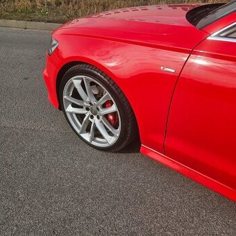 Audi a6 avant 3.0 tdi lift sline matrix