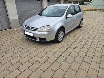 Volkswagen Golf 5 2.0tdi