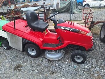 Traktorová kosačka honda 2 valec 15 ps