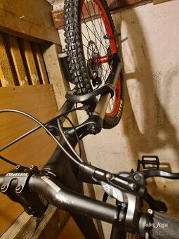 Bicykel ,nove plašte,nova retaz,nove brzdy,nova kazeta