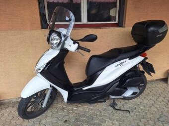 Piaggio medley 125