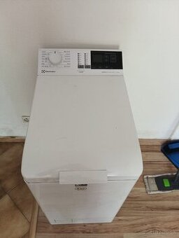 Automatická práčka electrolux