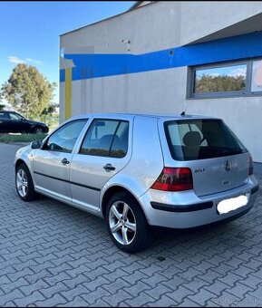 Volkswagen Golf 4 1.4 benzín
