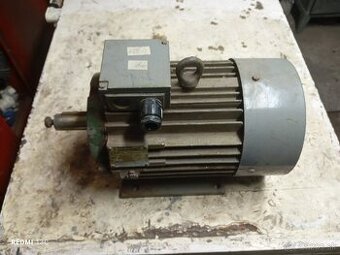 Elektromotor 3kw 2880ot/min