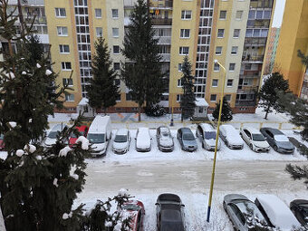 Predám 2,5 izbový byt, 64 m2, Sekčov