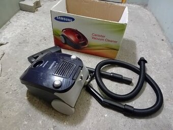 Predam vysávač samsung sackovy