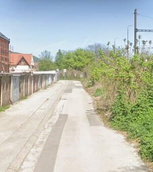 Garaz nedaleko Albeli