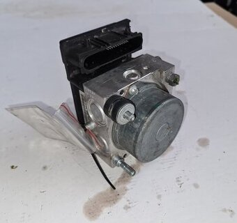 ABS kocka Dacia 8200694434