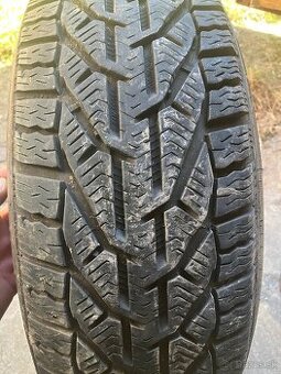 Pneu 195/65/15 - 1