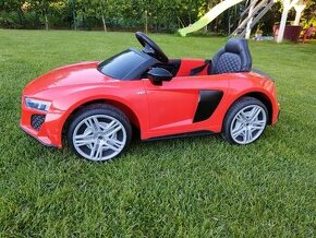 Detské elektrické autíčko Audi R8 SPYDER