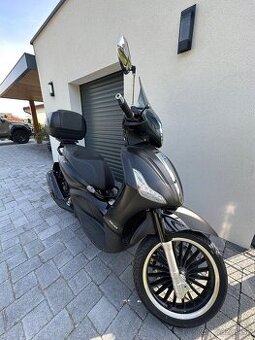 Piaggio beverly police 300