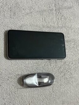 Predám Samsung Galaxy S23 FE 8GB Rám 128GB Black Známky