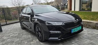 ŠKODA octavia 4 RS iV Hybrid DSG1,4tsi 180kw rok výroby 2020