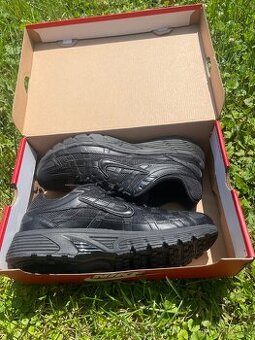 Nike p6000