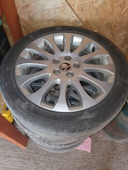 Alu disky s pneu 205/45 R16