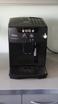 Predam kavovar Delonghi ECAM 04.110 B