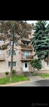 3-izb. byt v Šahách na ulici Vajanského