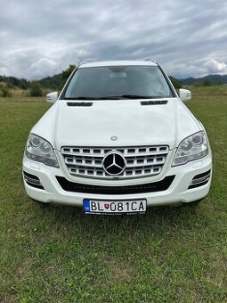 Predám Mercedes ML 300 CDI - 1