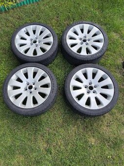 Elektróny 245/40 R19