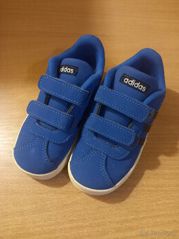 detske ADIDAS botasky,vel. 25.