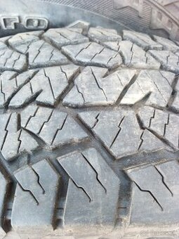 225/75 R16 108 T Kia Sorento AT 2