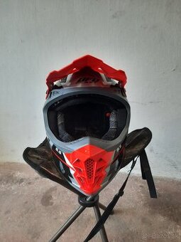 Motokros prilba