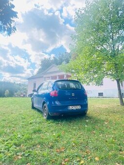 predam Seat Altea