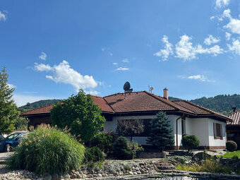 Nová cena Výnimočný rodinný dom v Brezne, 2059m2 pozemok