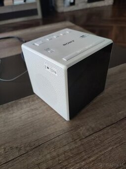 Predám rádio budík SONY