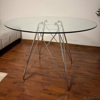 Predám jedálenský sklenený stôl