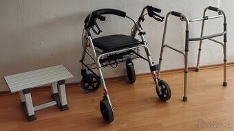 Chodítko, sedatko do vane.