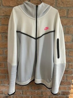 Nike tech fleece mikina