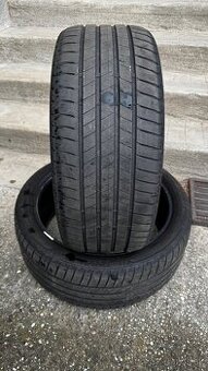 225/40 r18 bridgestone turanza