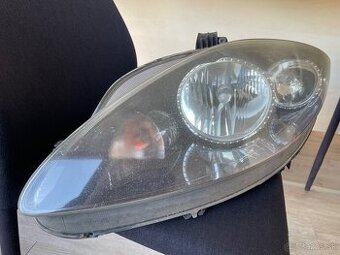 Predné svetlo Seat Leon Altea Toledo