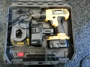 Akumulačná vŕtačka Dewalt na ND č 2