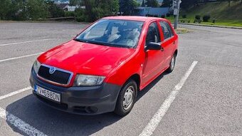 Škoda Fabia 1.2 HTP Junior - červená