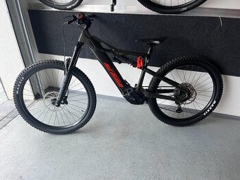 Novy E bike KTM Prowler Pro karbon velkost M