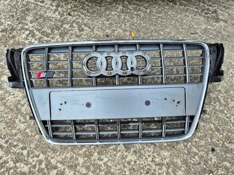 Audi A5 / S5 8T Sline predna maska