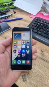 iphone se2020 64 gb biely
