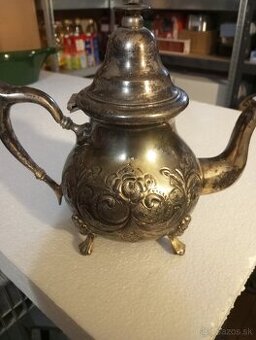 Predám postriebreny čajník