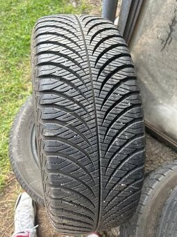 195/55 R16 4ks zimné goodyear