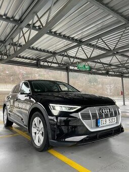 Audi etron 50 quattro | 230 kW | 07/2022 | Záruka